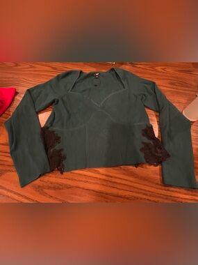 Women's Dark Green Ribbed Knit Top with Lace Accent